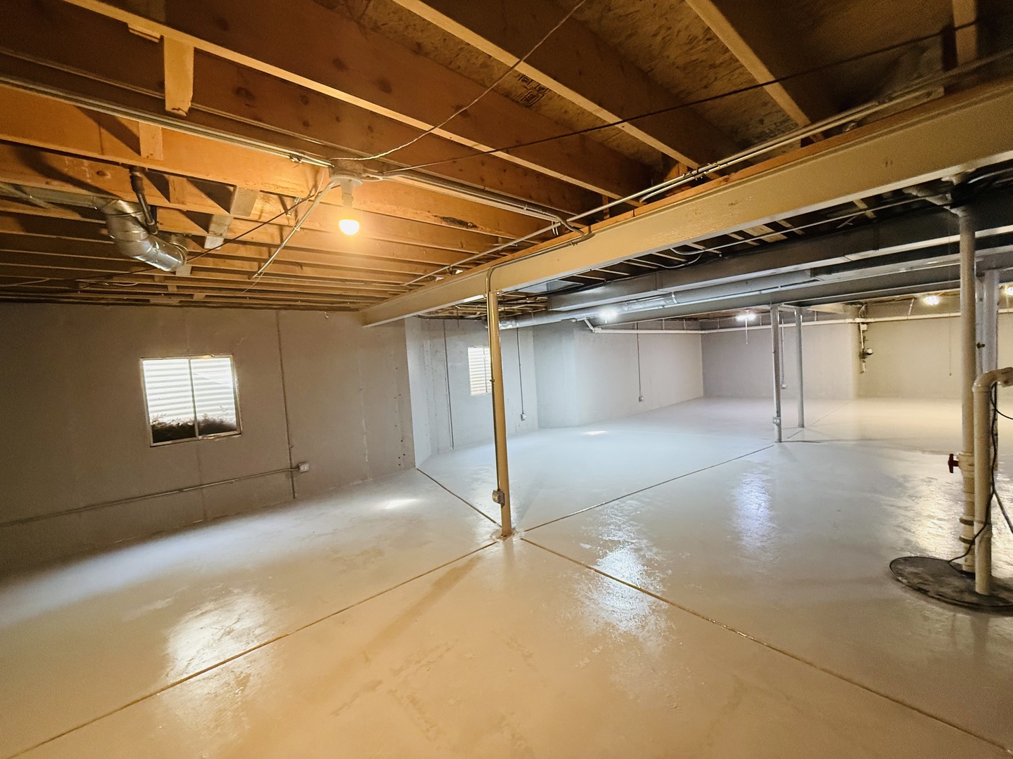 2812 Stuart Kaplan Court Aurora, IL 60503 - Photo 28 of 34 a view of empty room