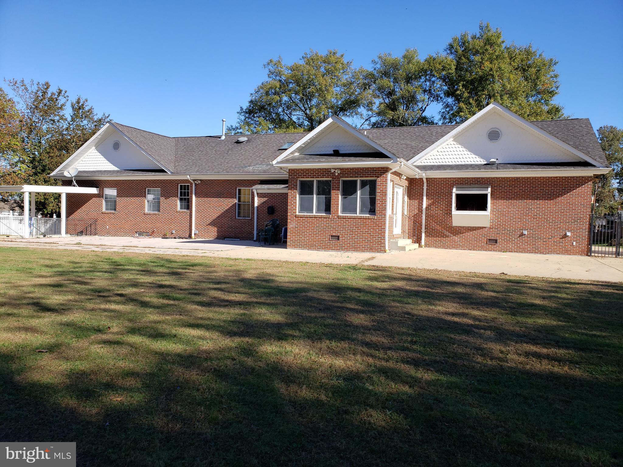 6705 Robinia Road Temple Hills, MD 20748 - Photo 4 of 41 Backyard with Patio
