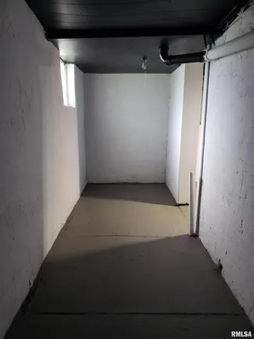 a view of a room with an empty space