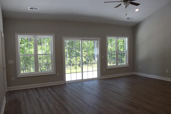 $460,900 | 4 Highway 792 Loris Sc 29569, Green Sea, SC 29545