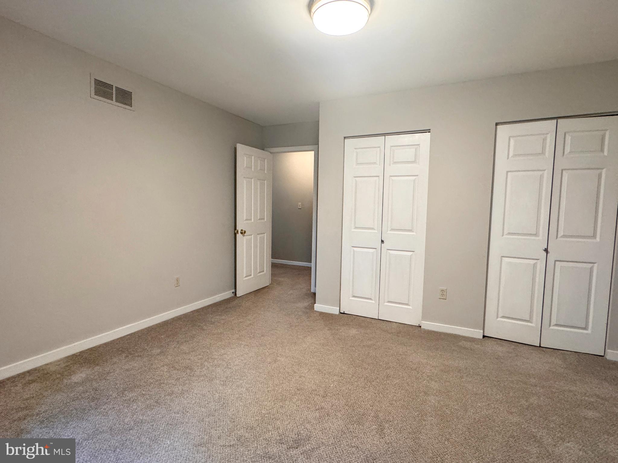 363 Chickory Way Newark, DE 19711 - Photo 26 of 42 a view of an empty room and closet area