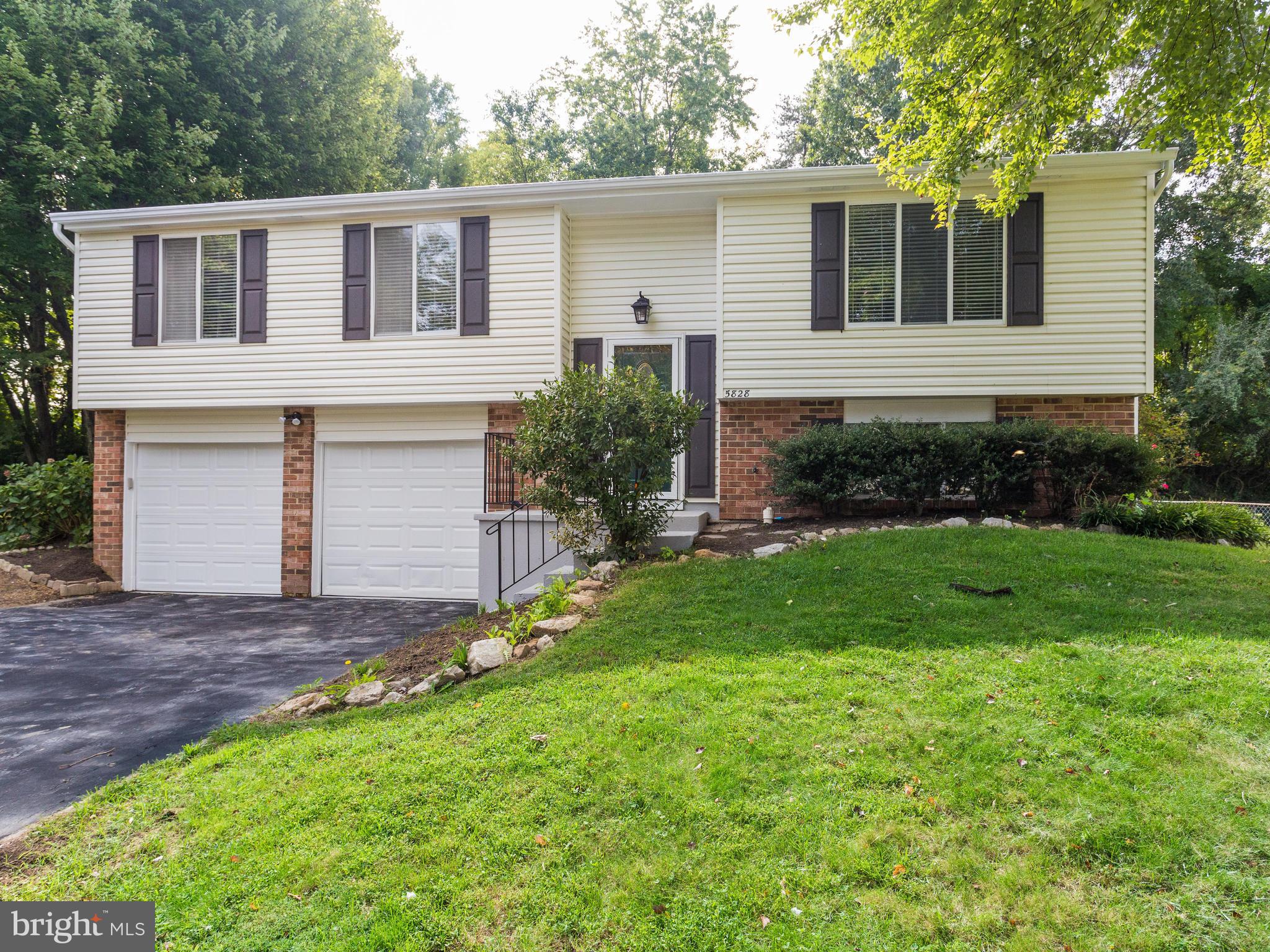 5828 Heming Avenue Springfield, VA 22151 - Photo 1 of 30 Exterior (General)