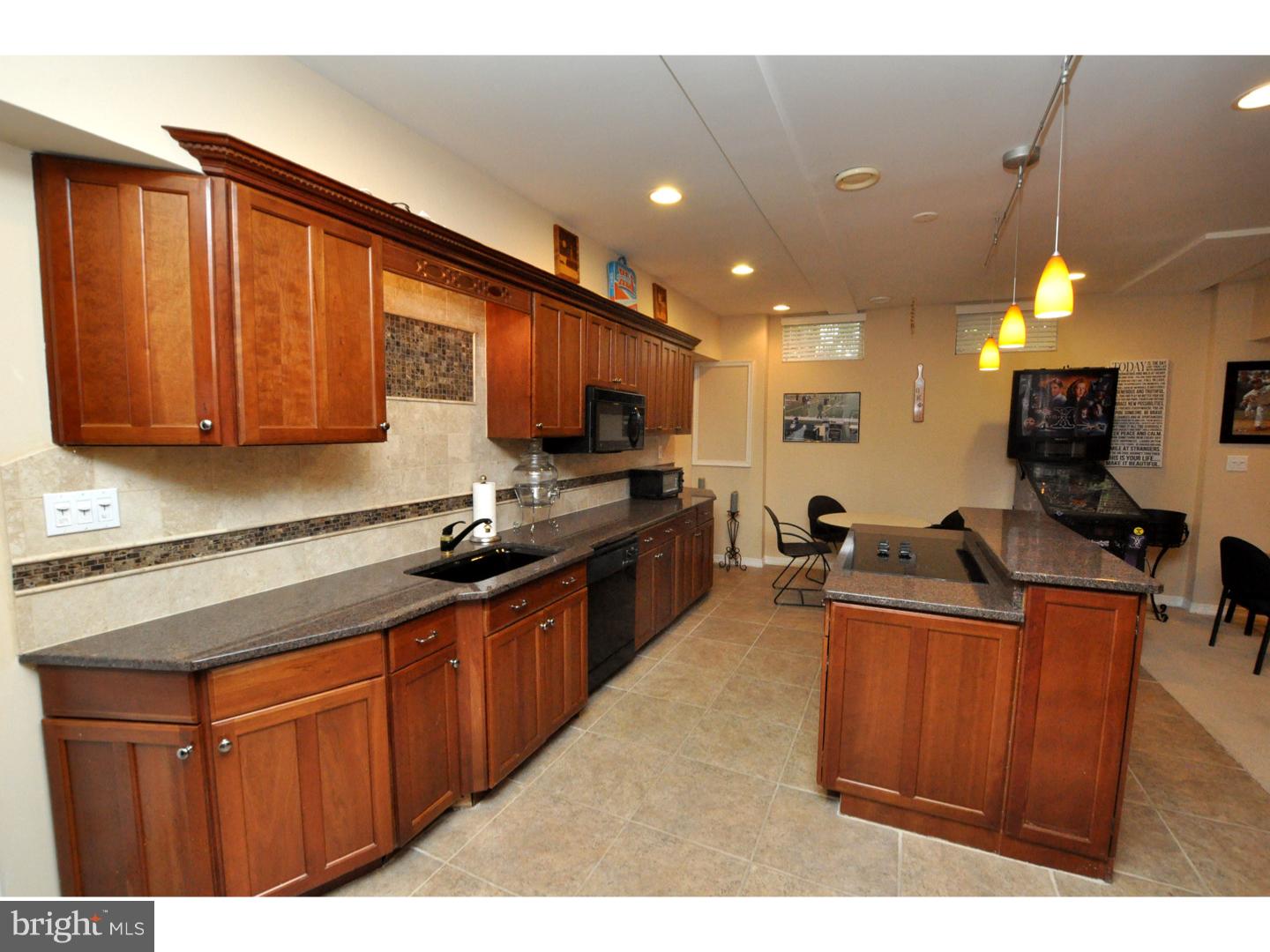 28 Waters Edge Drive Riverside, NJ 08075 - Photo 15 of 24 Basement - Finished