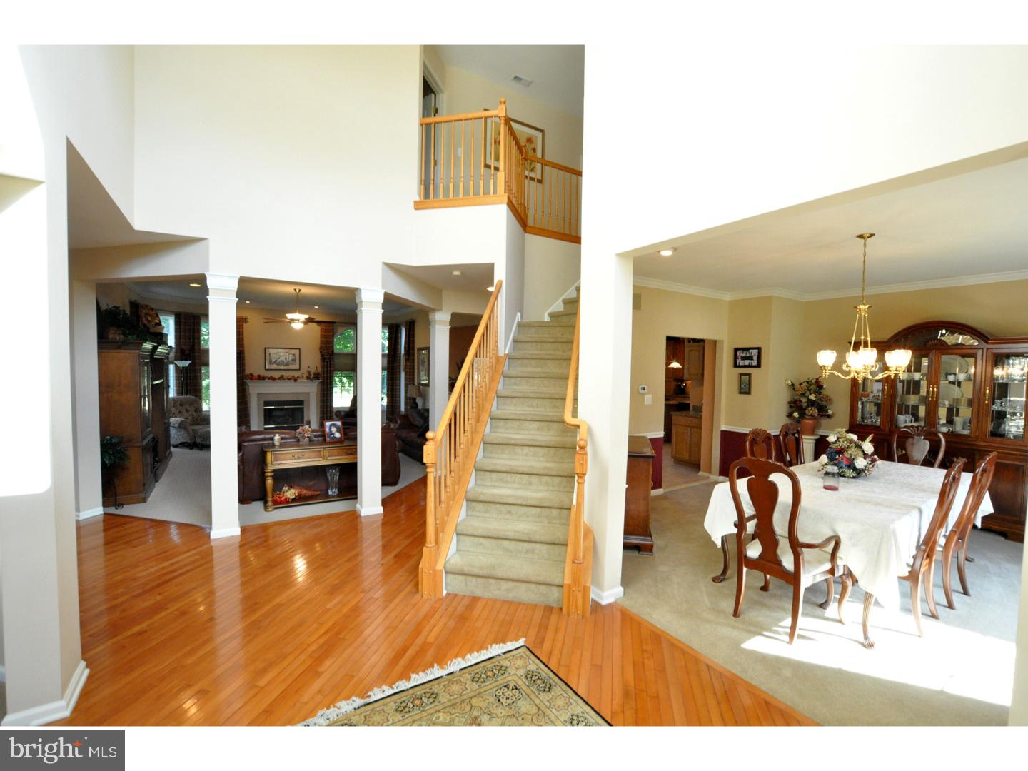 28 Waters Edge Drive Riverside, NJ 08075 - Photo 4 of 24 Foyer