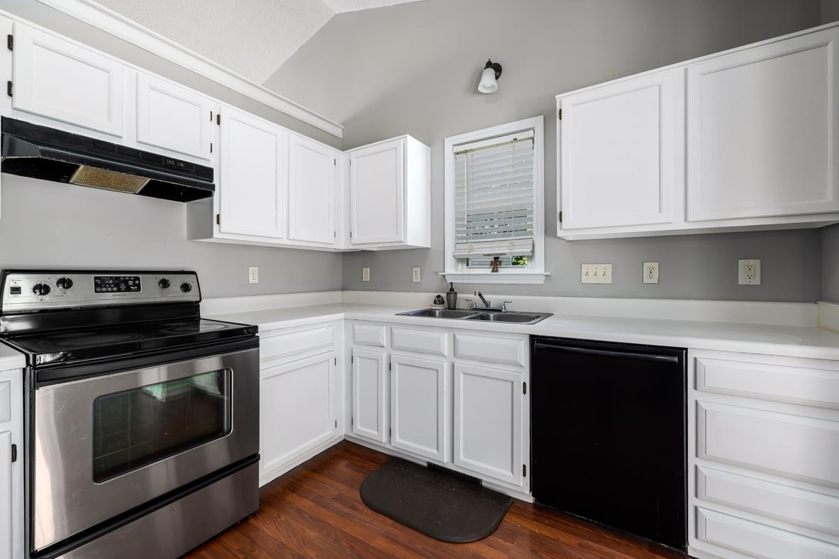 4516 Eider Court Raleigh, NC 27616 - Photo 12 of 28 Photo 12