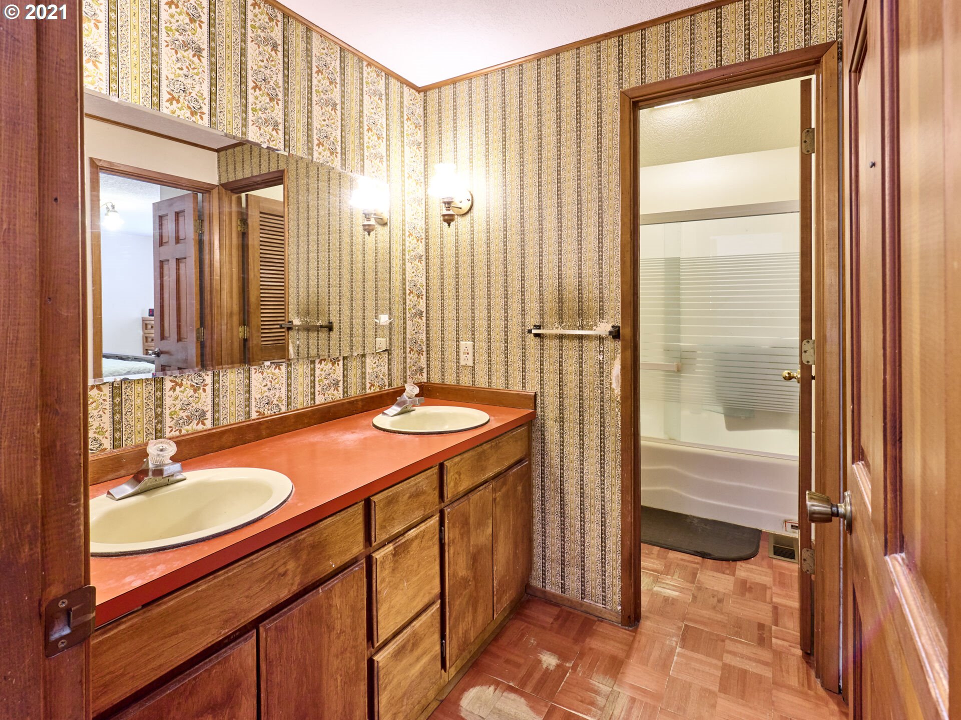 5696 South Whiskey Hill Road Hubbard, OR 97032 - Photo 11 of 30 Gallery Image 11