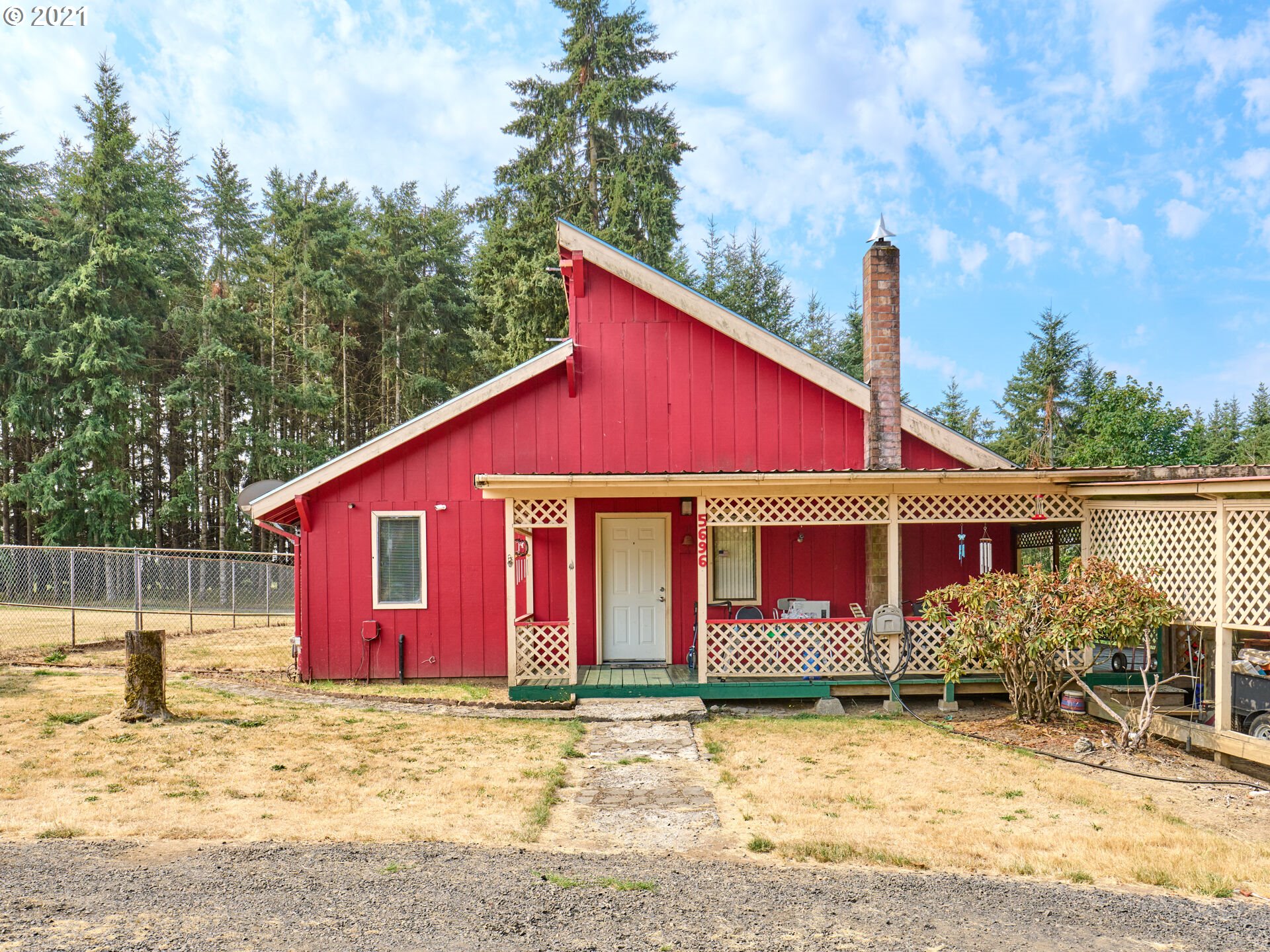5696 South Whiskey Hill Road Hubbard, OR 97032 - Photo 3 of 30 Gallery Image 3