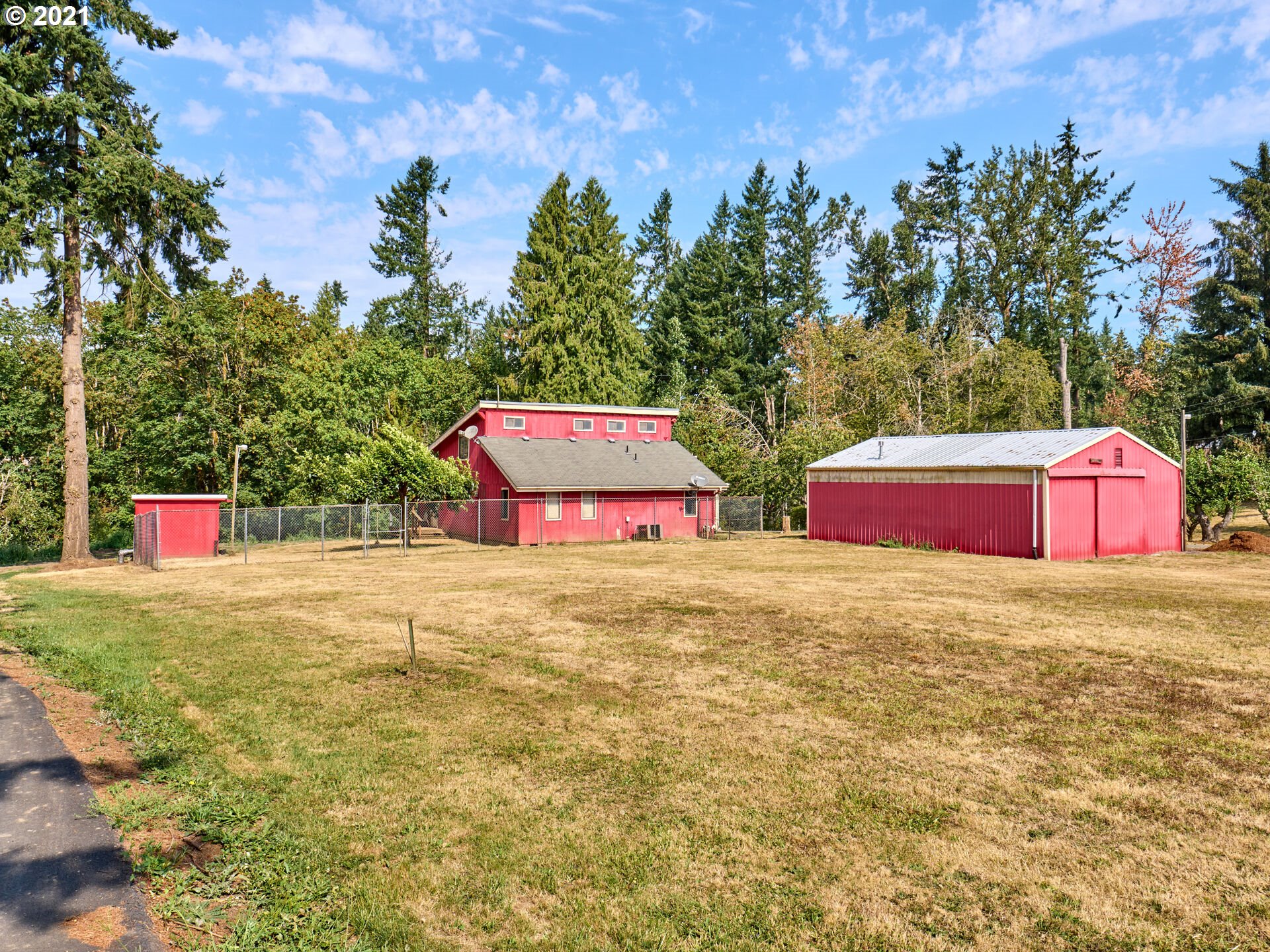 5696 South Whiskey Hill Road Hubbard, OR 97032 - Photo 21 of 30 Gallery Image 21