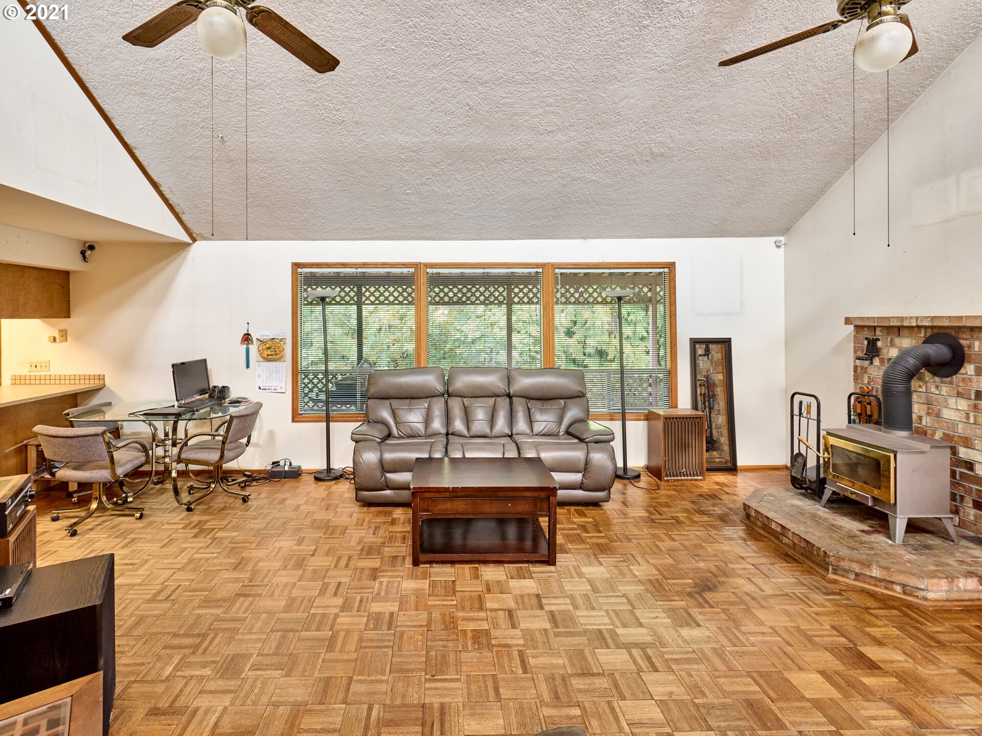 5696 South Whiskey Hill Road Hubbard, OR 97032 - Photo 5 of 30 Gallery Image 5