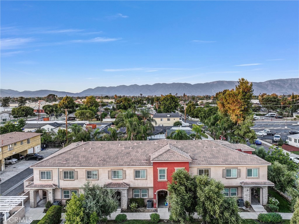 228 North Orange Avenue Rialto, CA 92376 - Photo 25 of 34 an aerial view of a house