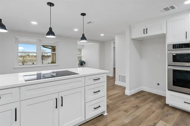 $379,900 | 16030 St Paul Drive, Caney City, TX 75148