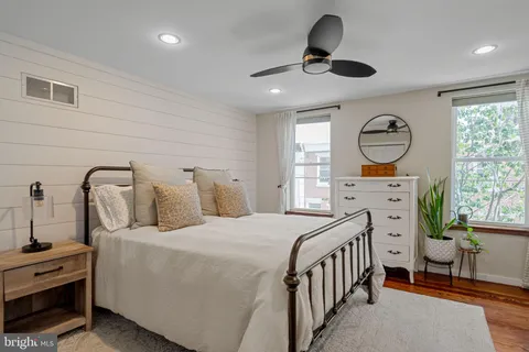 $599,000 | 2050 St Albans Street, Philadelphia, PA 19146