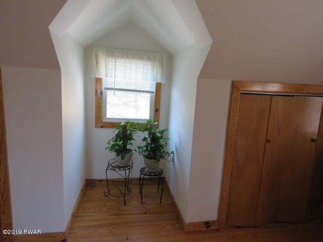 134 Deer Run Road Hawley, PA 18428 - Photo 19 of 42 IMG_1306