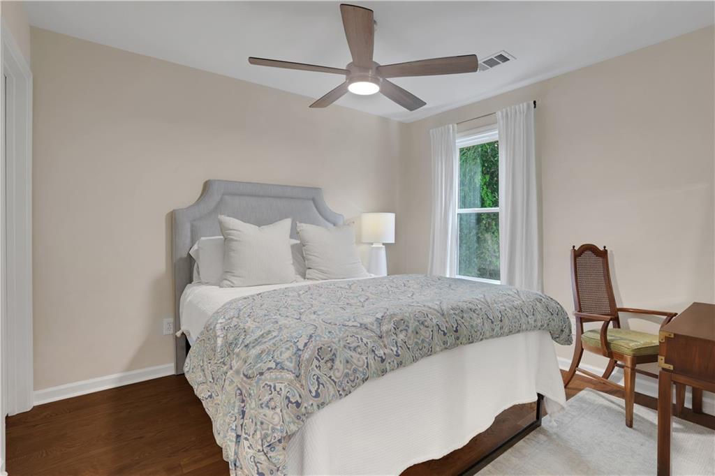 90 Regency Road Roswell, GA 30022 - Photo 14 of 21 Gallery Image 14