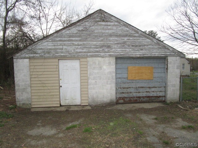 24507 Cox Road Petersburg, VA 23803 - Photo 14 of 14 Gallery Image 14