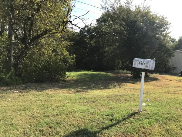 $125,000 | 801 South Main Street, Mansfield, TX 76063