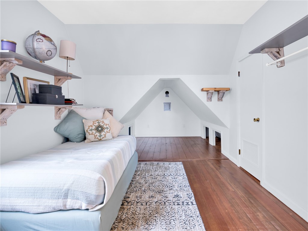 56 Harvard Street Pawtucket, RI 02860 - Photo 22 of 28