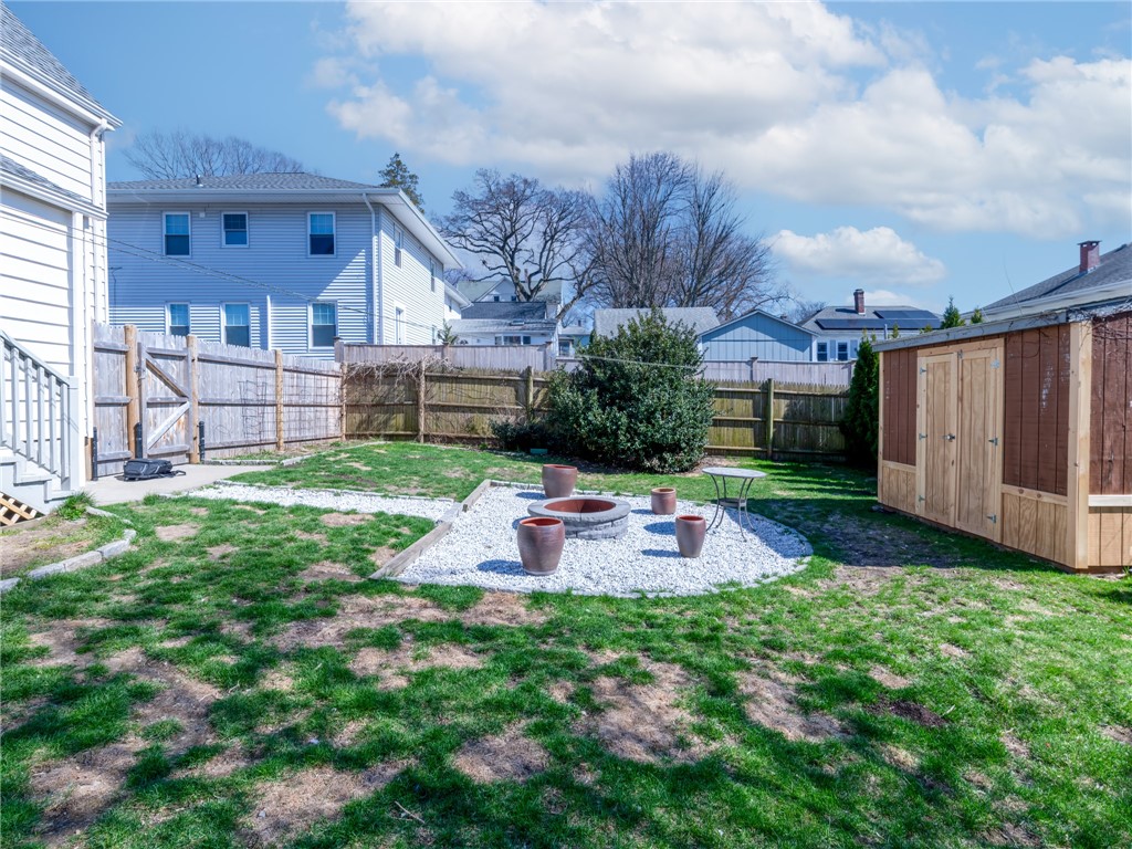 56 Harvard Street Pawtucket, RI 02860 - Photo 27 of 28