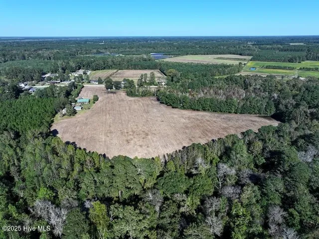 $189,900 | 7 Conway Road, Fair Bluff, NC 28439