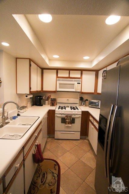 1225 Fitzgerald Road, Unit F Simi Valley, CA 93065 - Photo 10 of 32 Additional Photo