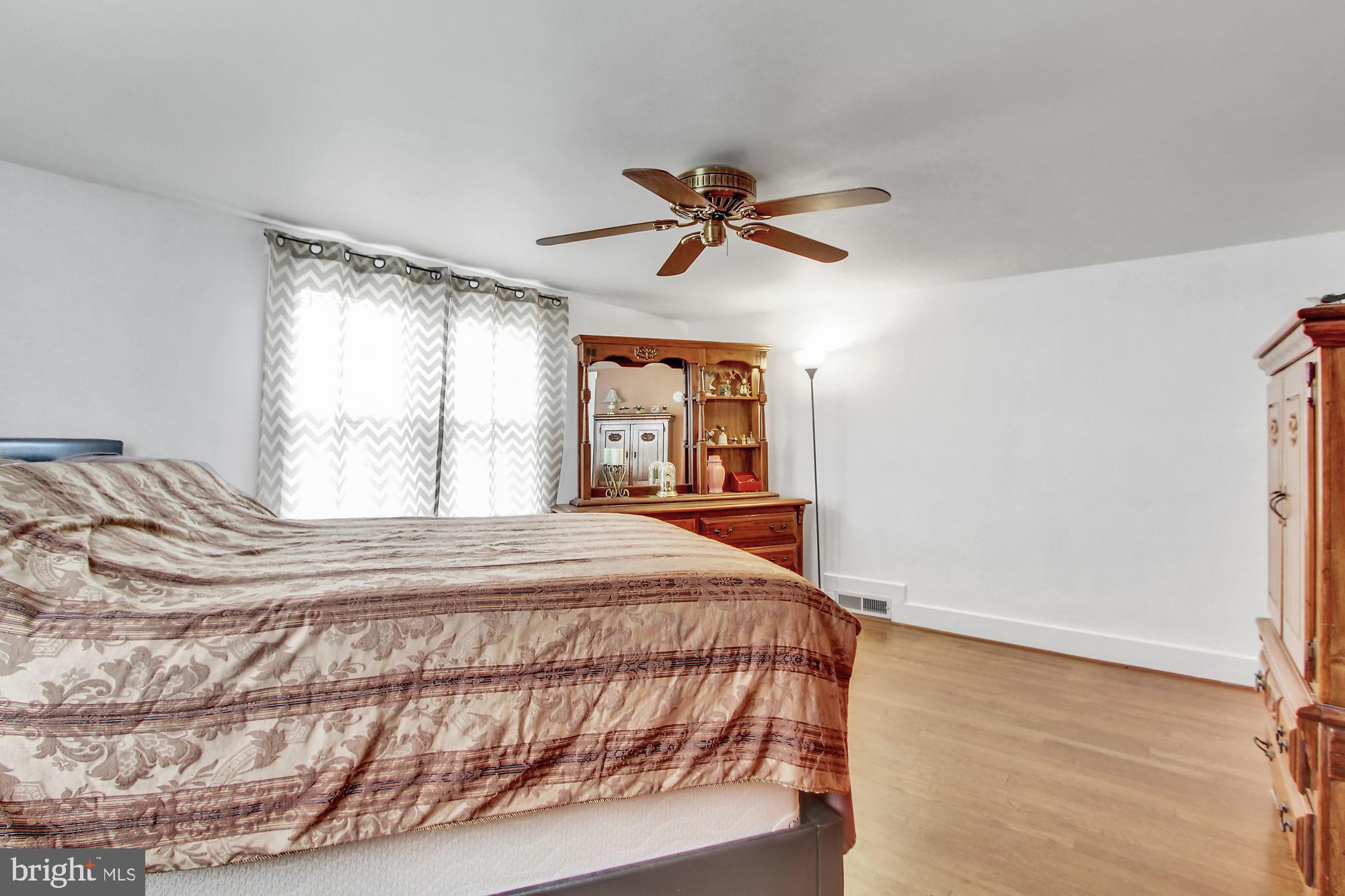 2291 Baker Road York, PA 17408 - Photo 11 of 28 Gallery Image 11