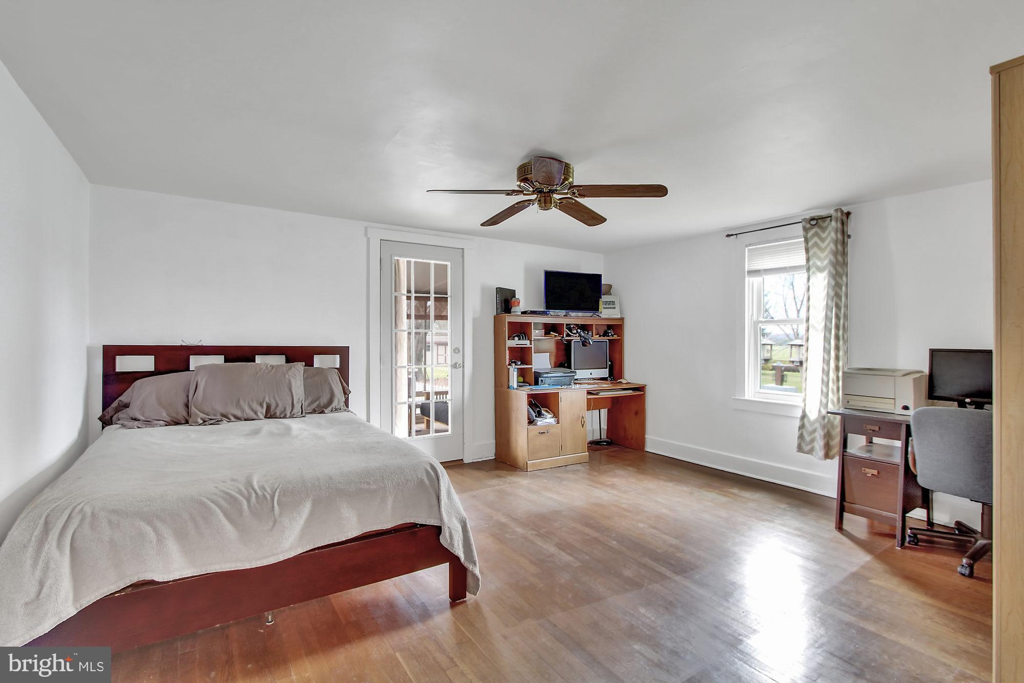 2291 Baker Road York, PA 17408 - Photo 13 of 28 Gallery Image 13