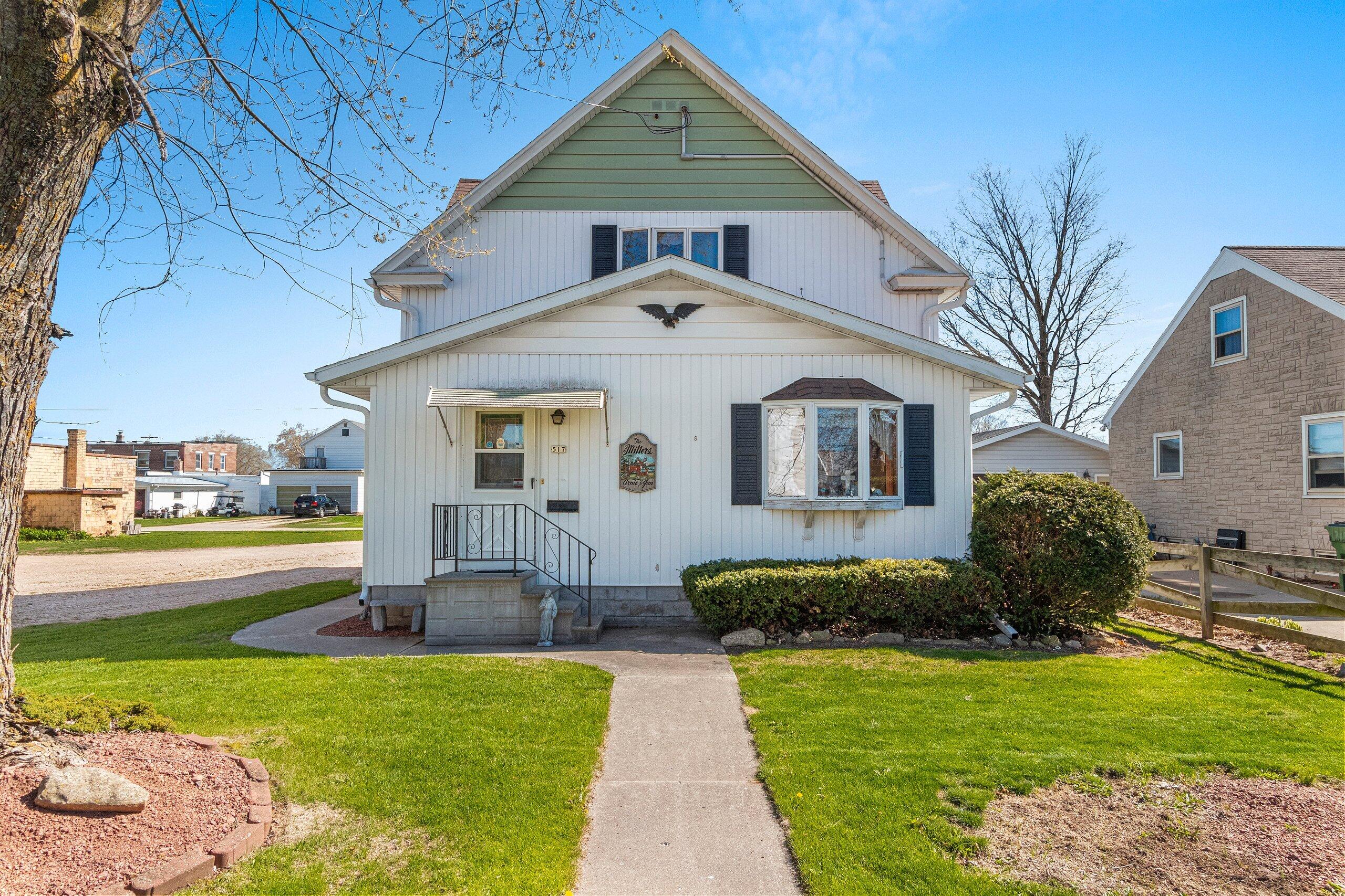 517 Menasha Street Reedsville, WI 54230 - Photo 1 of 1 IMG_0747.JPG-SMALL