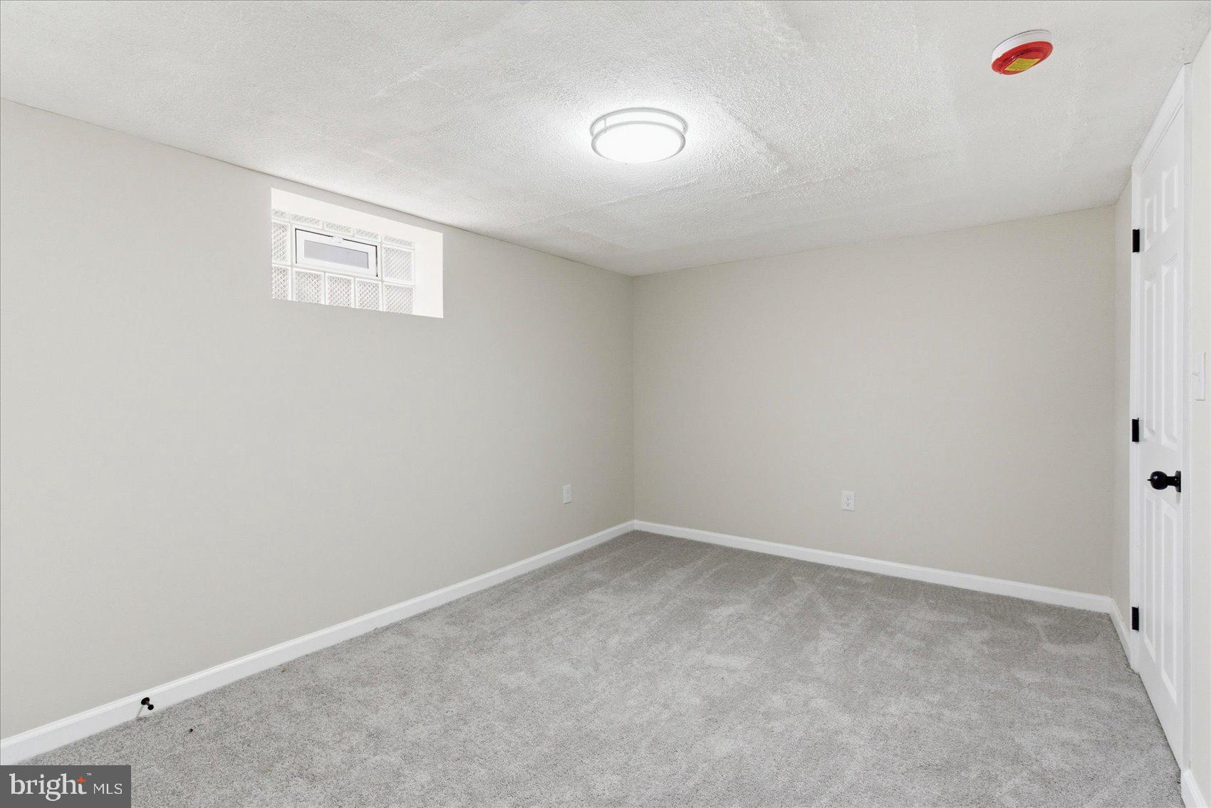 10 Mardrew Road Baltimore, MD 21229 - Photo 30 of 37 a view of an empty room