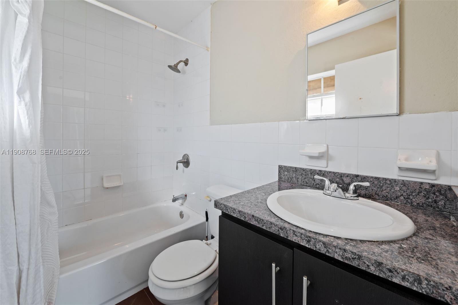 27150 Southwest 134th Place Homestead, FL 33032 - Photo 12 of 26