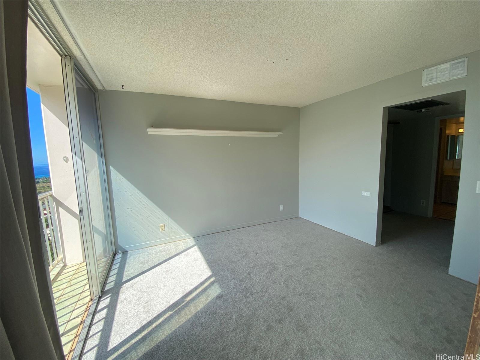 84-710 Kili Drive, Unit 1815 Waianae, HI 96792 - Photo 5 of 7 a view of entryway