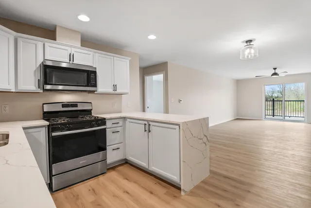 $269,000 | 2034 West 75th Place, Unit 44, Merrillville, IN 46410