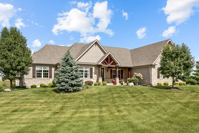 $860,000 | 45-w210 Timberview Drive, Hampshire, IL 60140