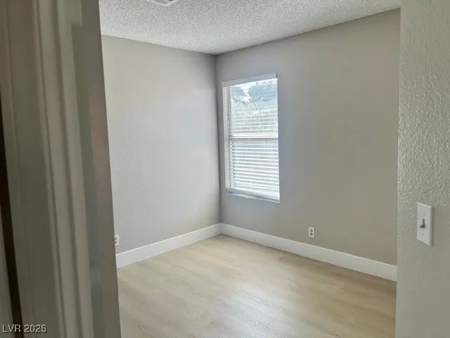 $2,050 | 215 Pocahontas Court, Henderson, NV 89074