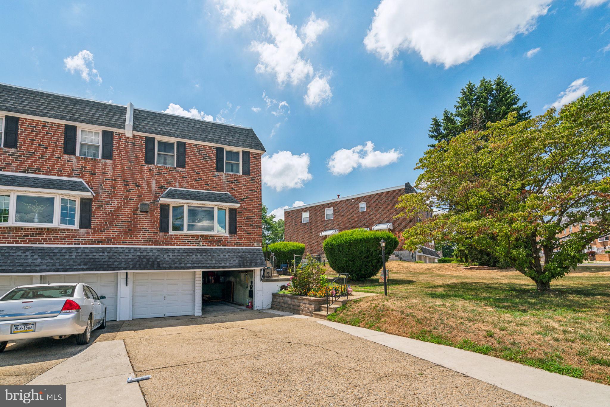 3300 Chesterfield Road Philadelphia, PA 19114 - Photo 2 of 46 Gallery Image 2