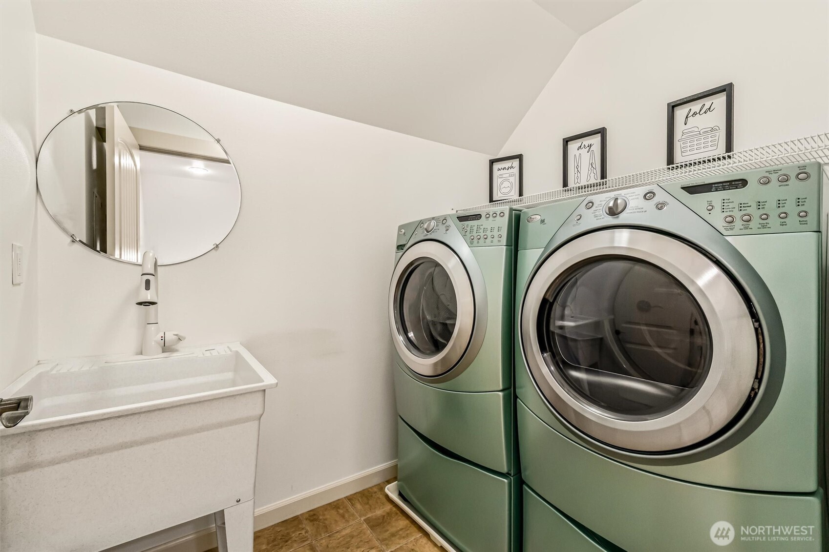 23431 9th Avenue Southeast Bothell, WA 98021 - Photo 28 of 40