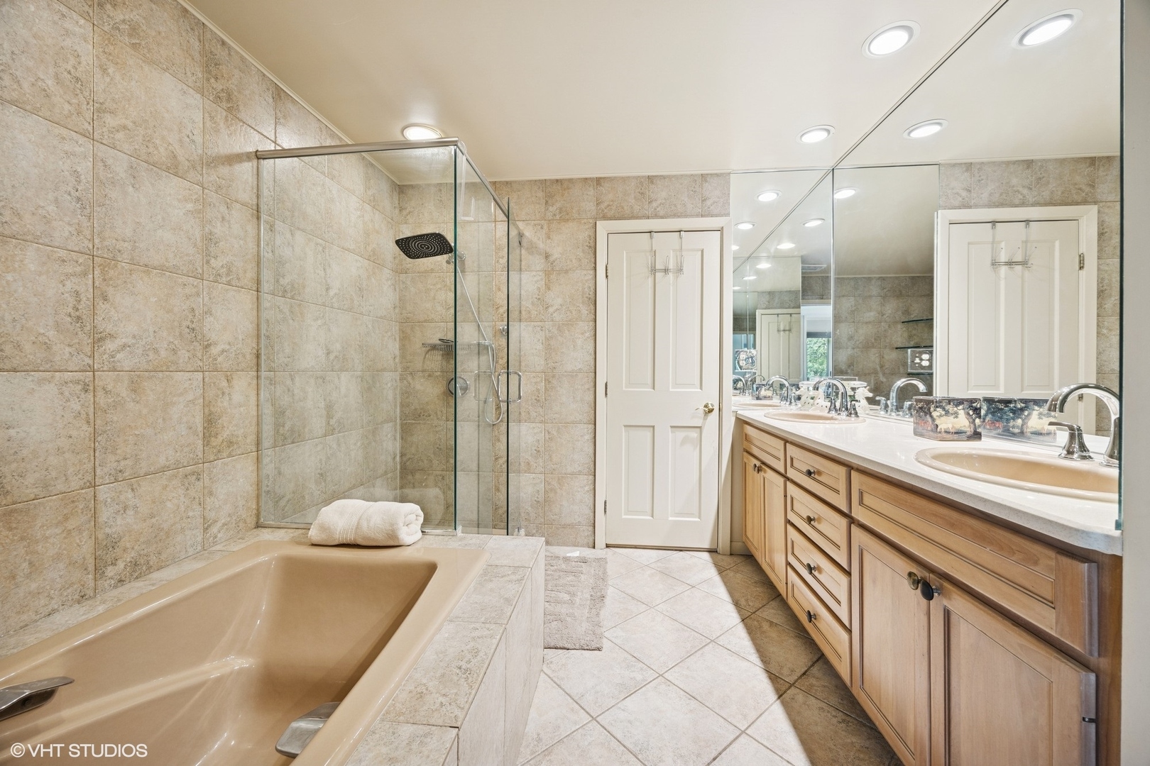 10S180 South Madison Street Burr Ridge, IL 60527 - Photo 42 of 52 Gallery Image 42