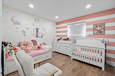 $999,000 | 682 Cresta Circle, West Palm Beach, FL 33413