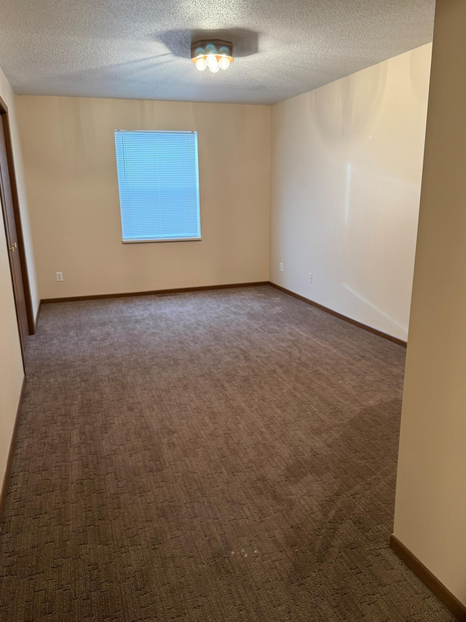 1706 Lincoln Avenue, Unit 2 Montevideo, MN 56265 - Photo 13 of 24