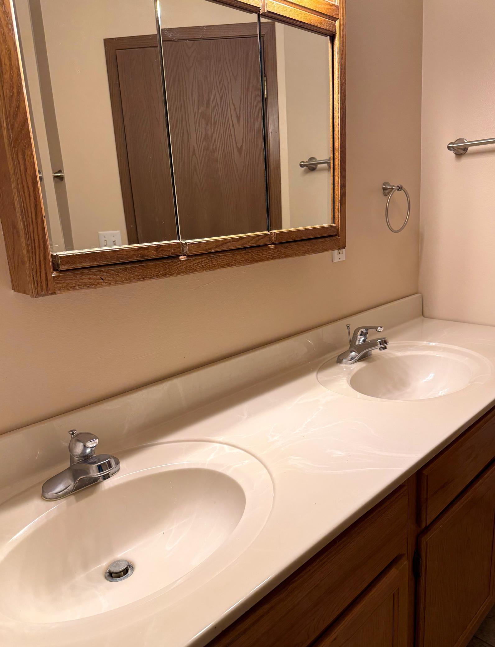 1706 Lincoln Avenue, Unit 2 Montevideo, MN 56265 - Photo 14 of 24