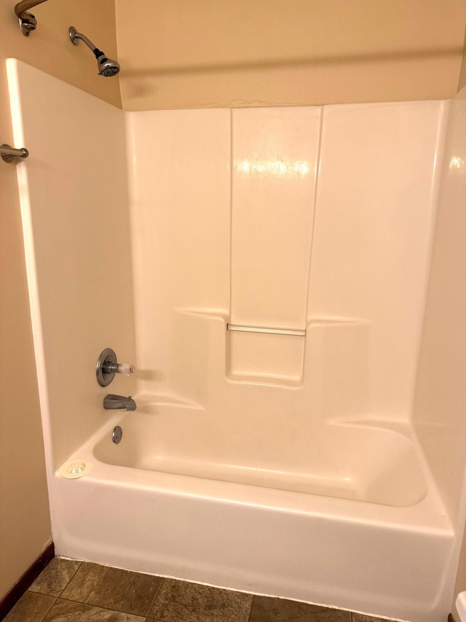 1706 Lincoln Avenue, Unit 2 Montevideo, MN 56265 - Photo 16 of 24