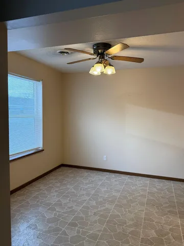 $1,350 | 1706 Lincoln Avenue, Unit 2, Montevideo, MN 56265