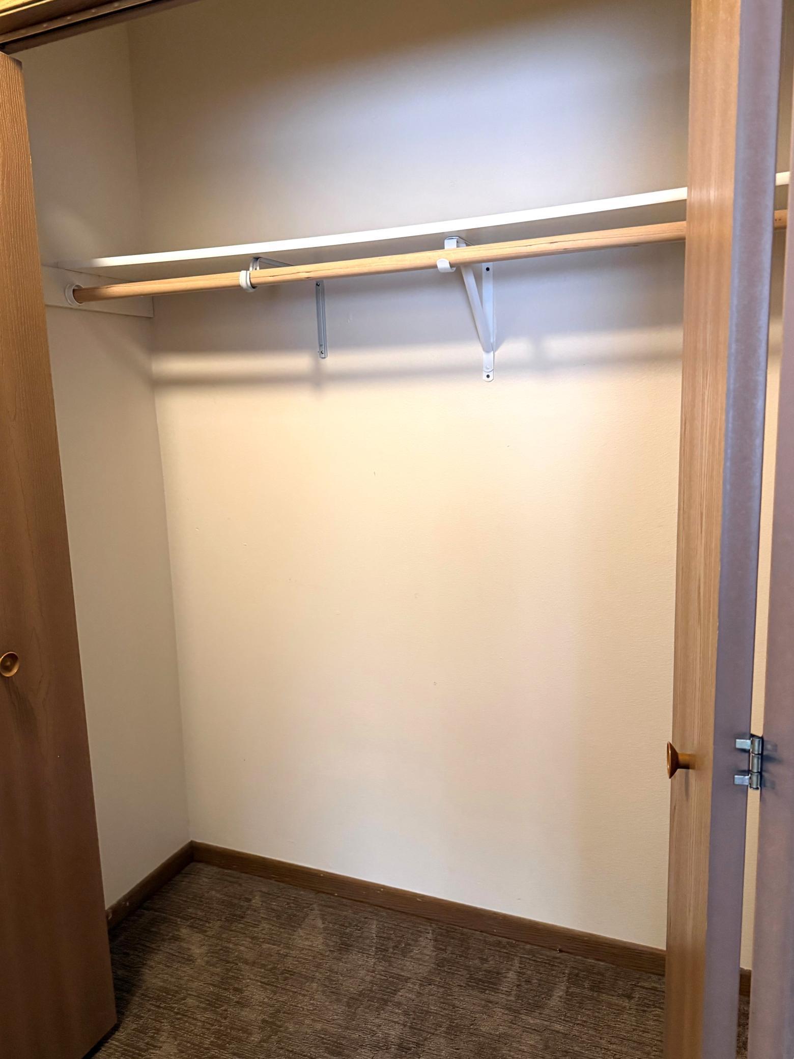 1706 Lincoln Avenue, Unit 2 Montevideo, MN 56265 - Photo 6 of 24