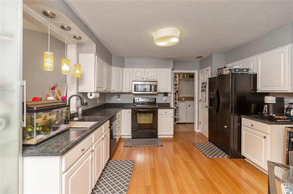 10753 Springston Court Fishers, IN 46037 - Photo 11 of 20 Gallery Image 11