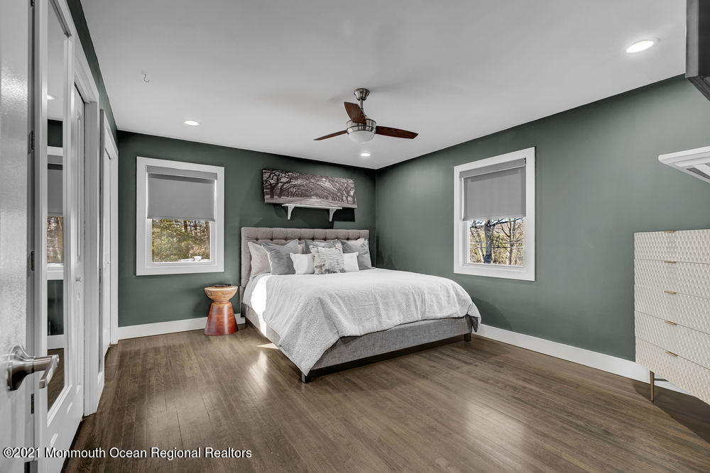 39 Schanck Road Holmdel, NJ 07733 - Photo 7 of 16 028_dsc02765