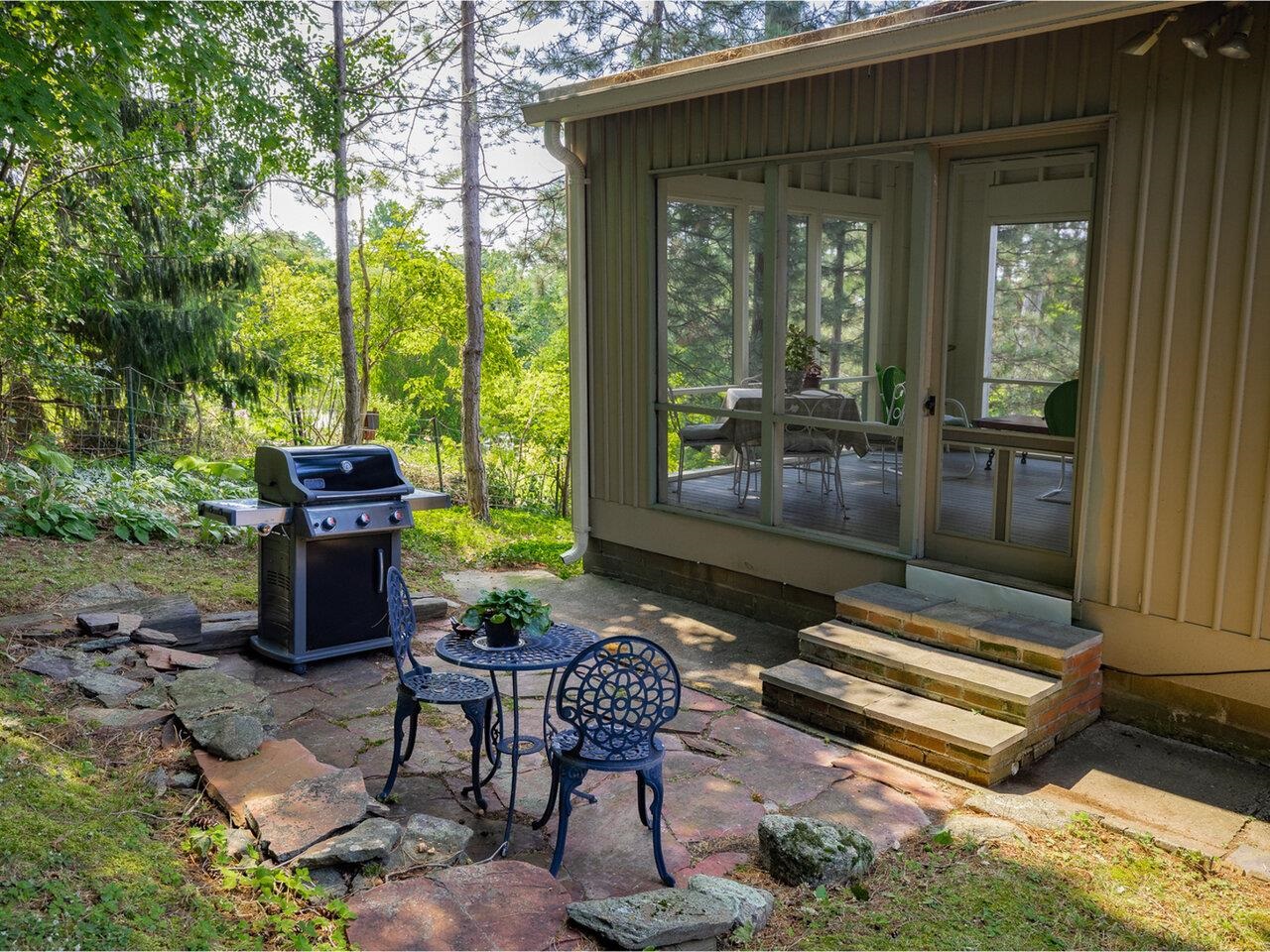 22 Deforest Road Burlington, VT 05401 - Photo 33 of 40 Gallery Image 33