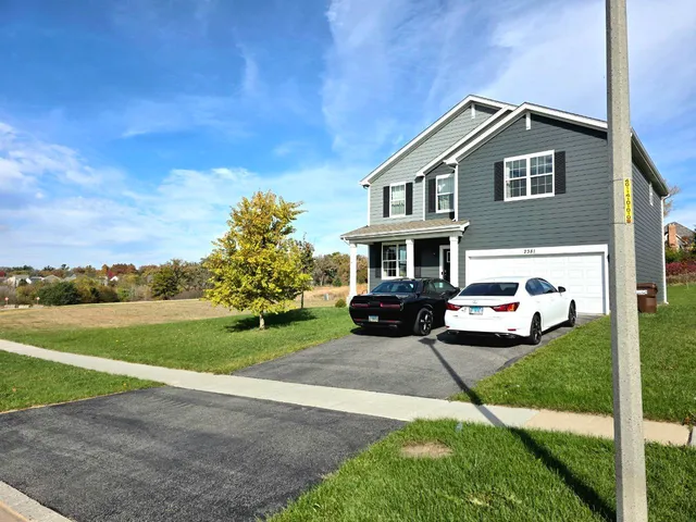 $449,900 | 2381 Fairview Circle, Woodstock, IL 60098