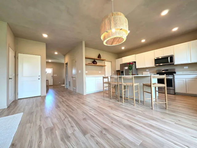 $449,900 | 2381 Fairview Circle, Woodstock, IL 60098