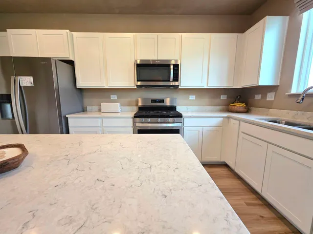 $449,900 | 2381 Fairview Circle, Woodstock, IL 60098