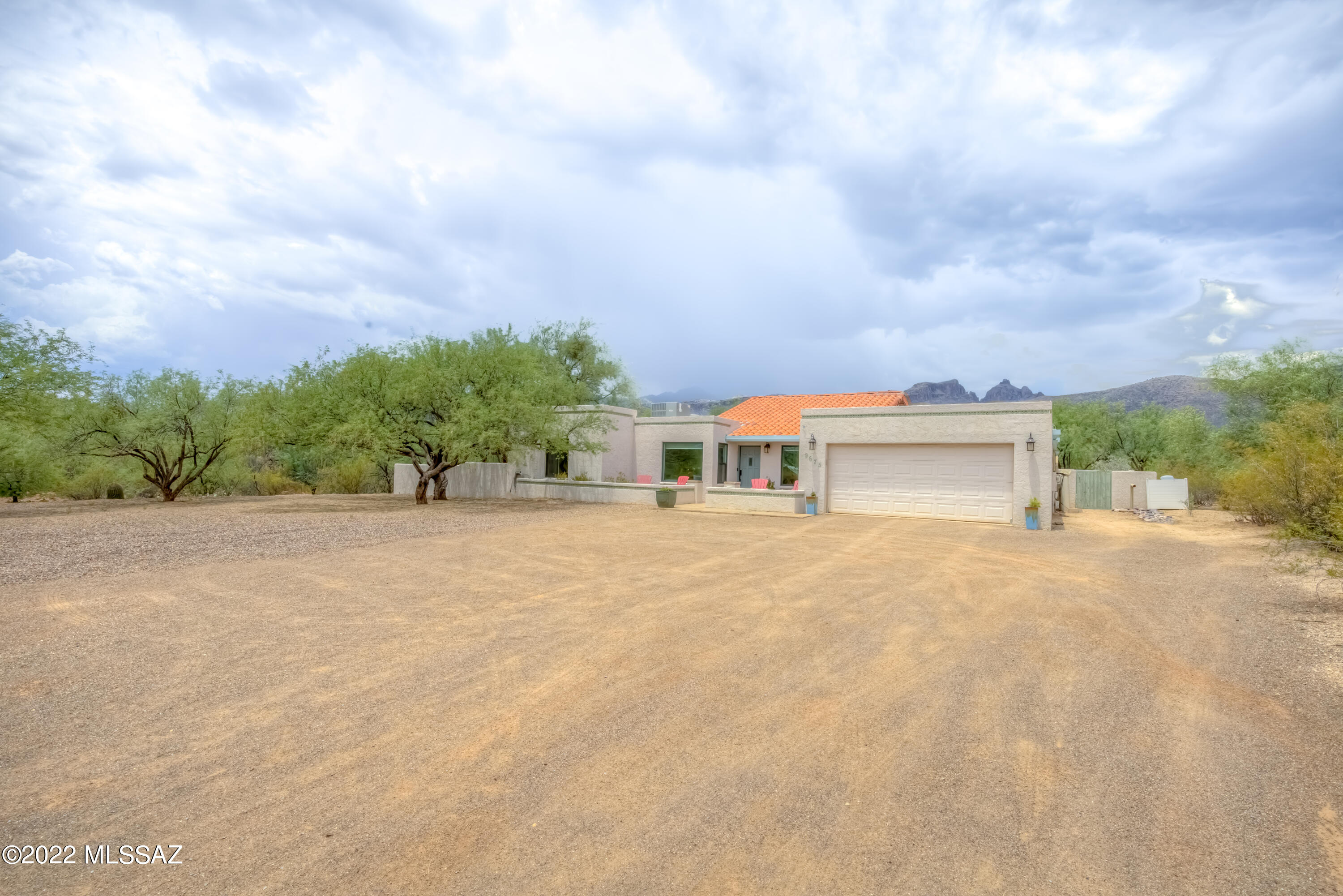 9675 East Elm Tree Circle Tucson, AZ 85749 - Photo 4 of 47