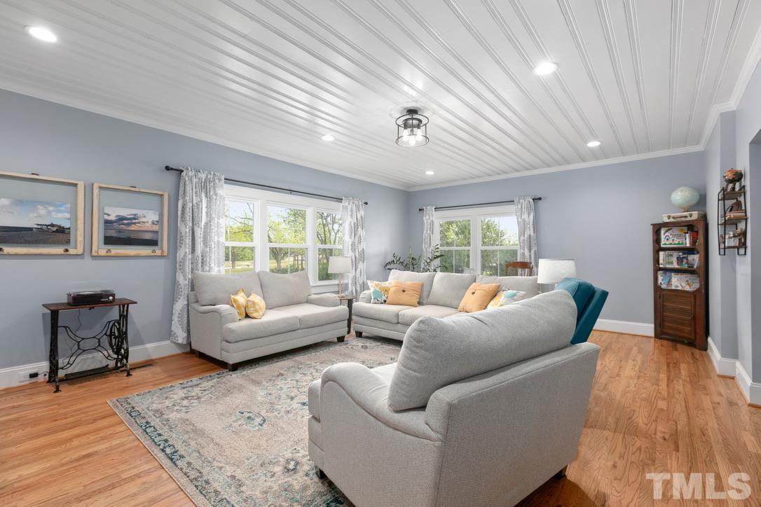 4508 Rolesville Road Wendell, NC 27591 - Photo 5 of 28 Gallery Image 5